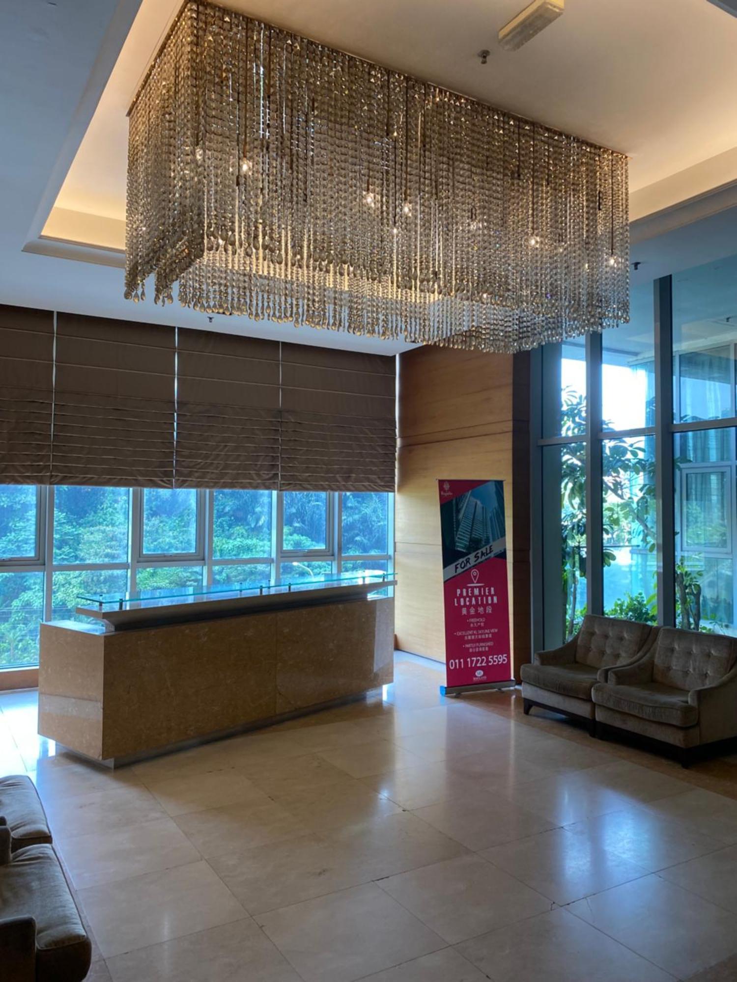Pangsapuri Regalia By Parcello Klcc Infinity Pool *